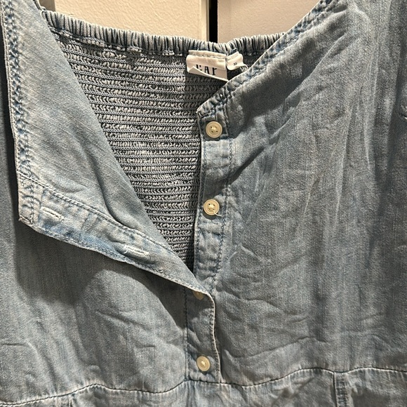 Smock back chambray dress with button detail - Picture 4 of 6